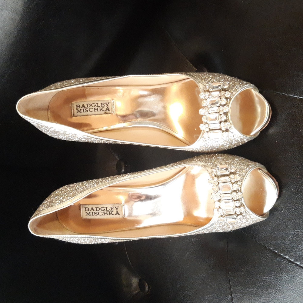 Badgley Mischka size 9.5 heels - Picture 7 of 16